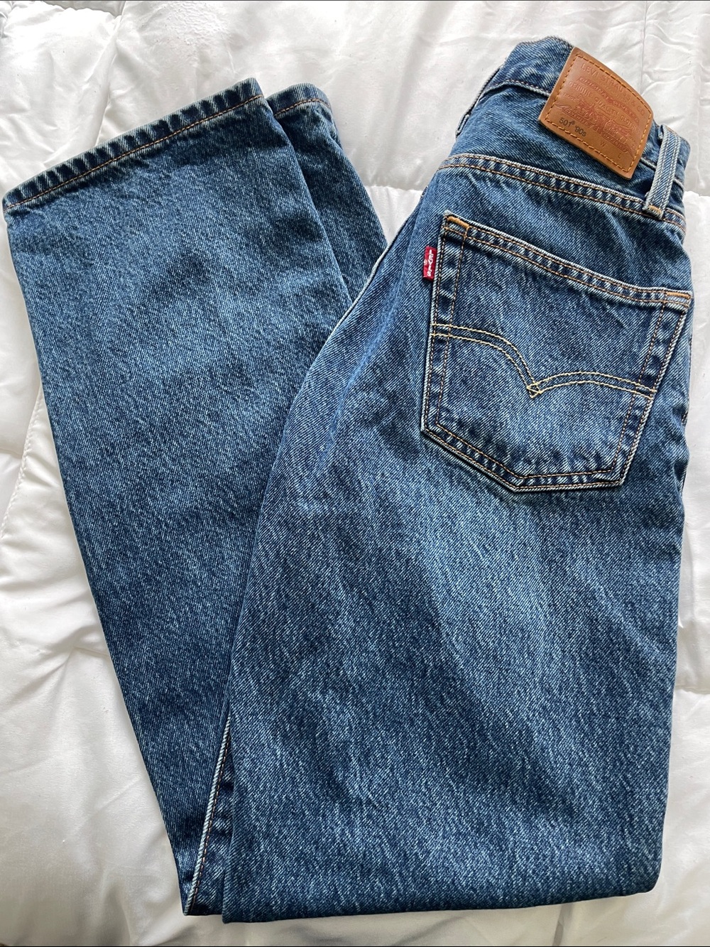 Levi's 501 90s Denim Straight Jeans in Medium Blue